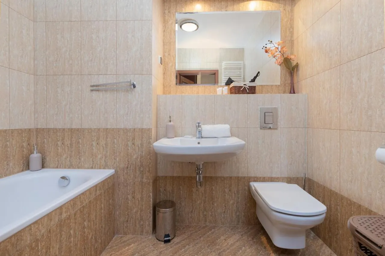 Karawela Gdansk Apartments By Noclegi Renters